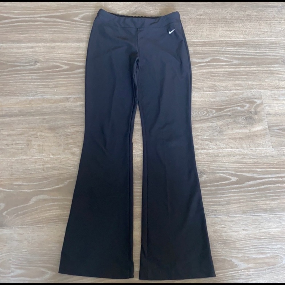 Woman’s Nike Fit Dry Athletic pants size ST black
